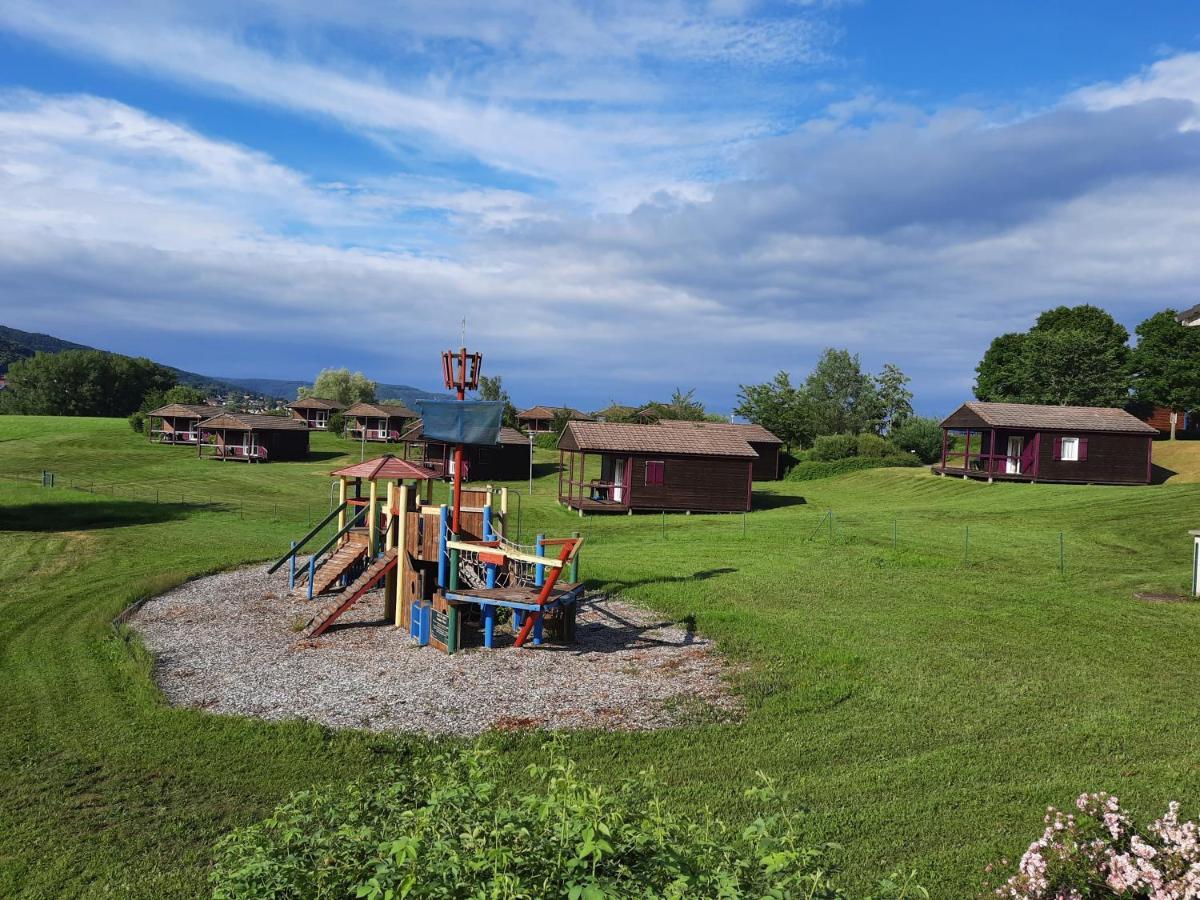 Camping Les Vosges Du Nord Oberbronn 外观 照片