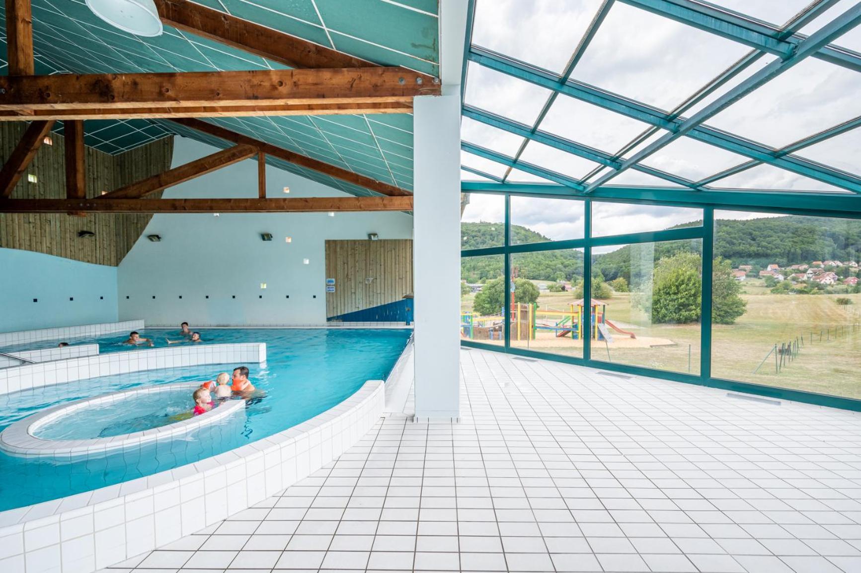 Camping Les Vosges Du Nord Oberbronn 外观 照片