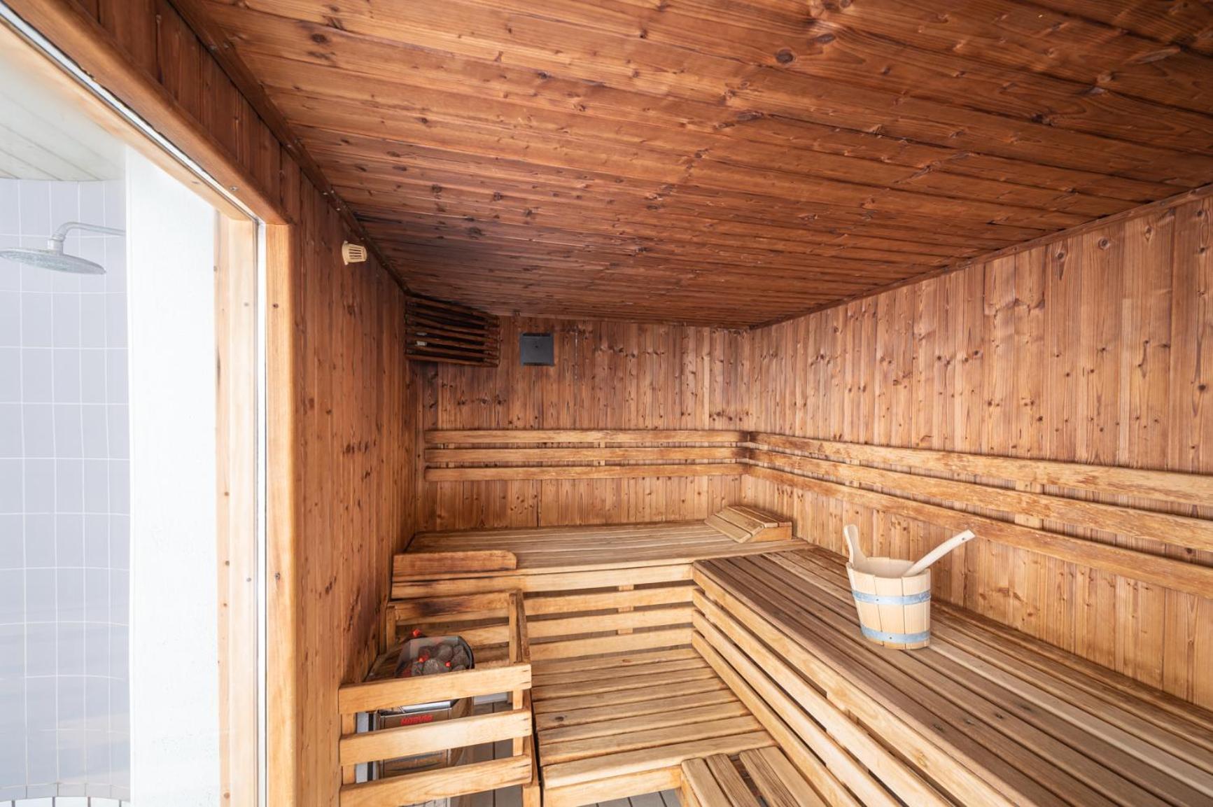 Camping Les Vosges Du Nord Oberbronn 外观 照片
